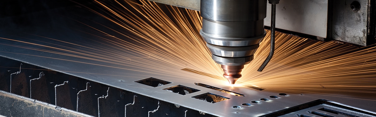 Tam Kapalı Palet Masası CNC Fiber Lazer Sac Kesme Makinesi
